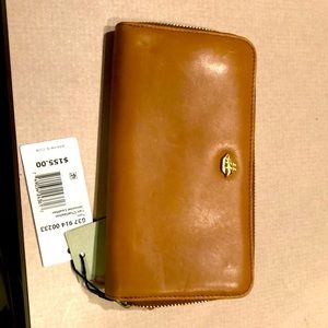 Tan Brahmin leather wallet with gold finishings never used with tags